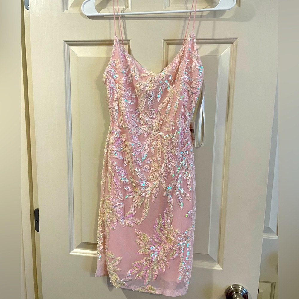 Windsor Hoco Dress